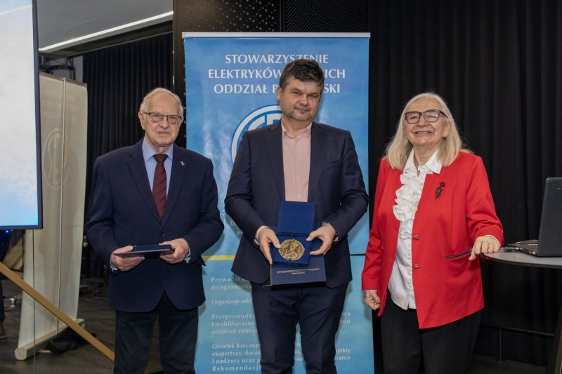 Wyróżniony Medalem im. Prof. Józefa Węglarza Kolega Sławomir Dorożko