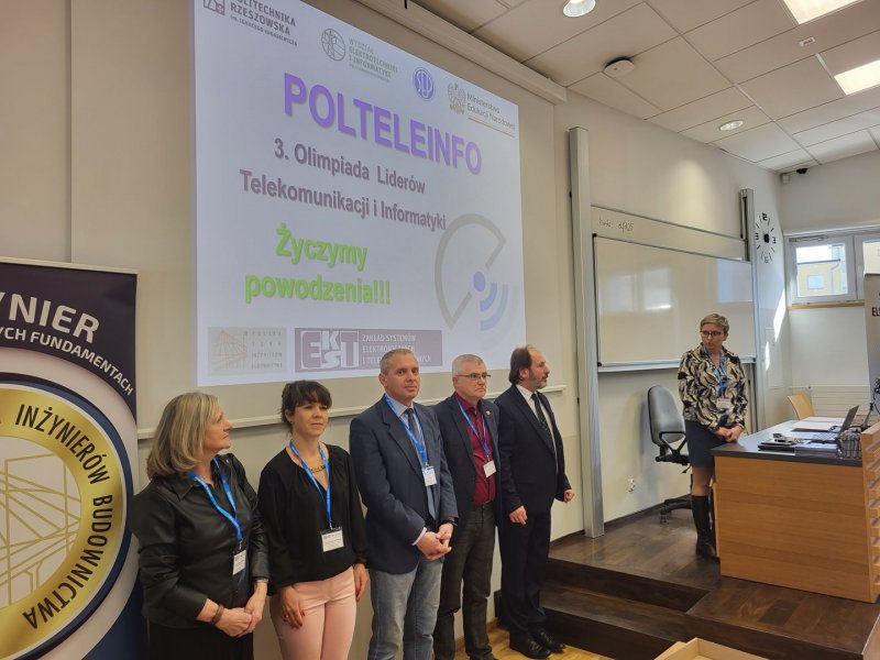 Otwarcie ELEKTROMECHATRON Aula A61 fot. K. Kamuda