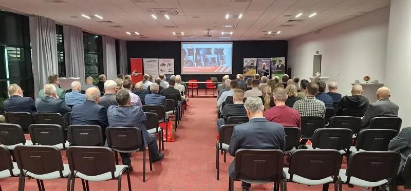 Uczestnicy podczas szkolenia w Ośrodku Szkoleniowo-Badawczym w Nidzicy